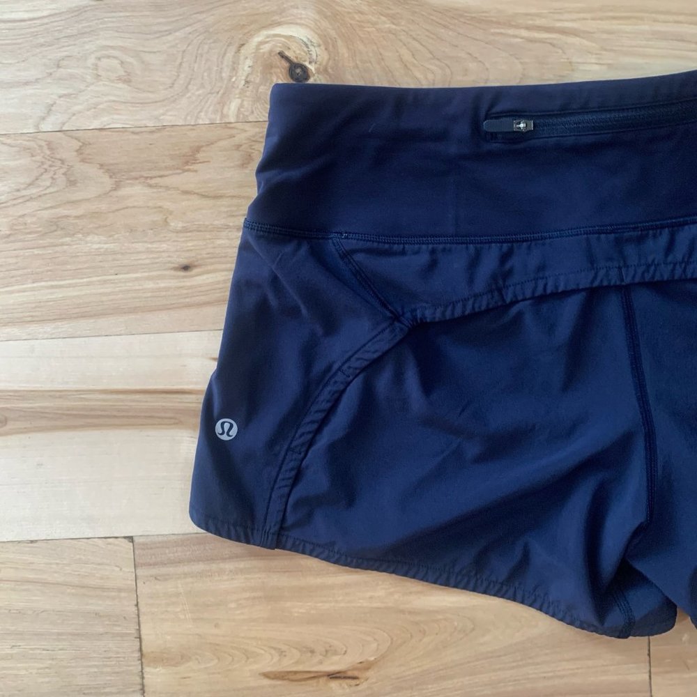 Lululemon Speed Up Short Navy Size 6